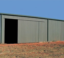 smallfarm-shed-with-sliding-door
